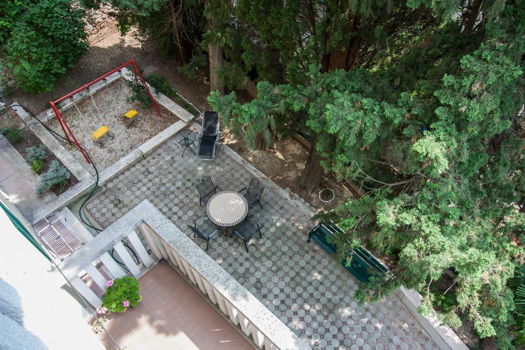 Apartment Near Sandy Firule Beach Split Bilik gambar