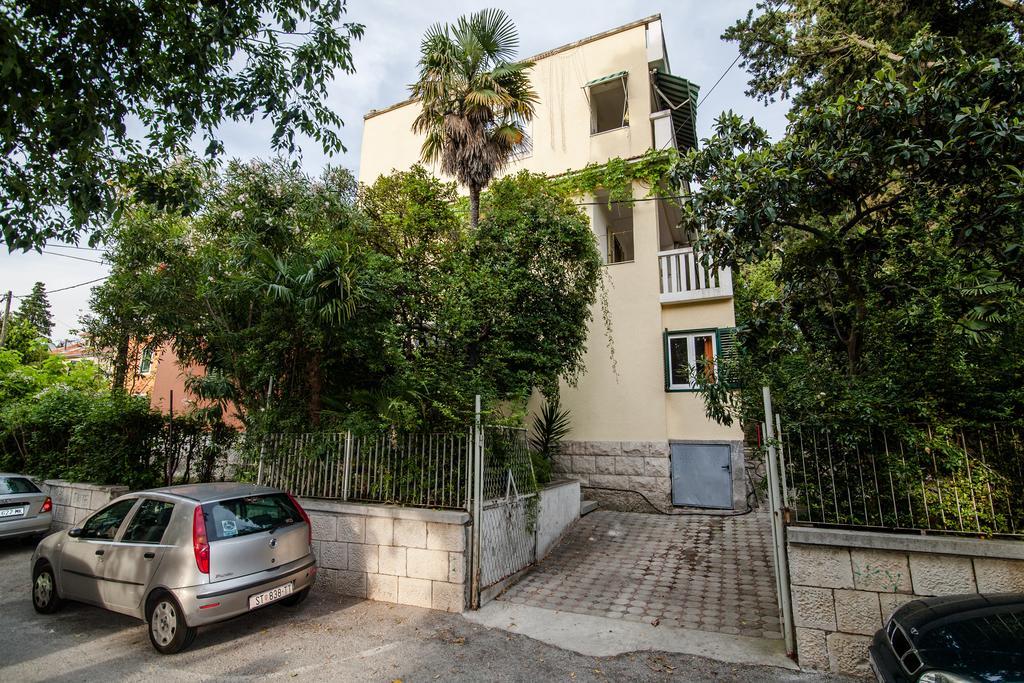 Apartment Near Sandy Firule Beach Split Bilik gambar